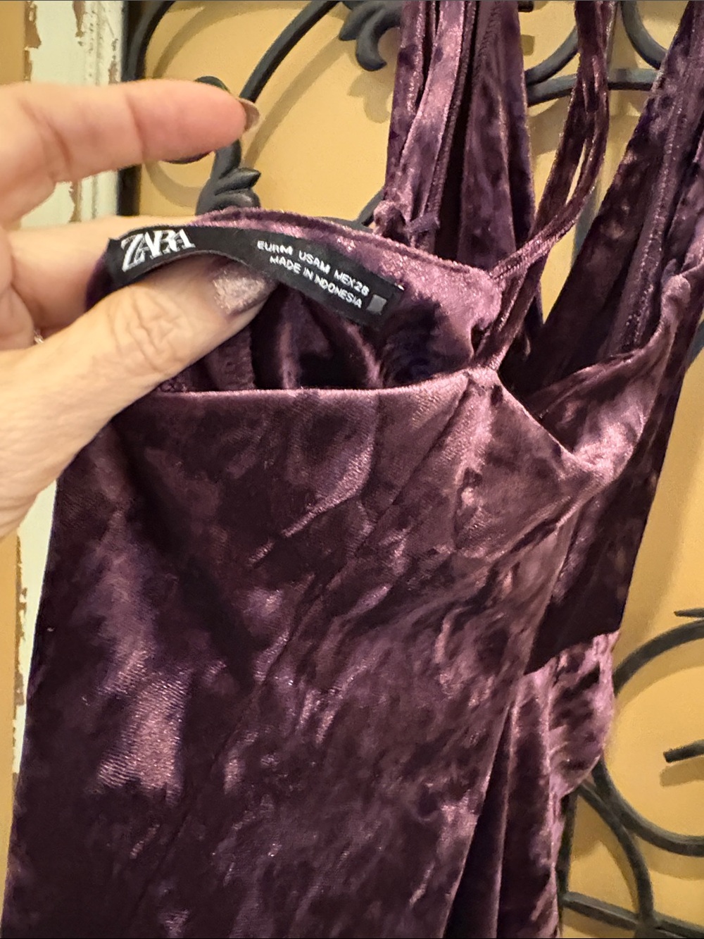 Zara Dress Mini Velvet Maroon Trendy Sexy Boho - Picture 7 of 7